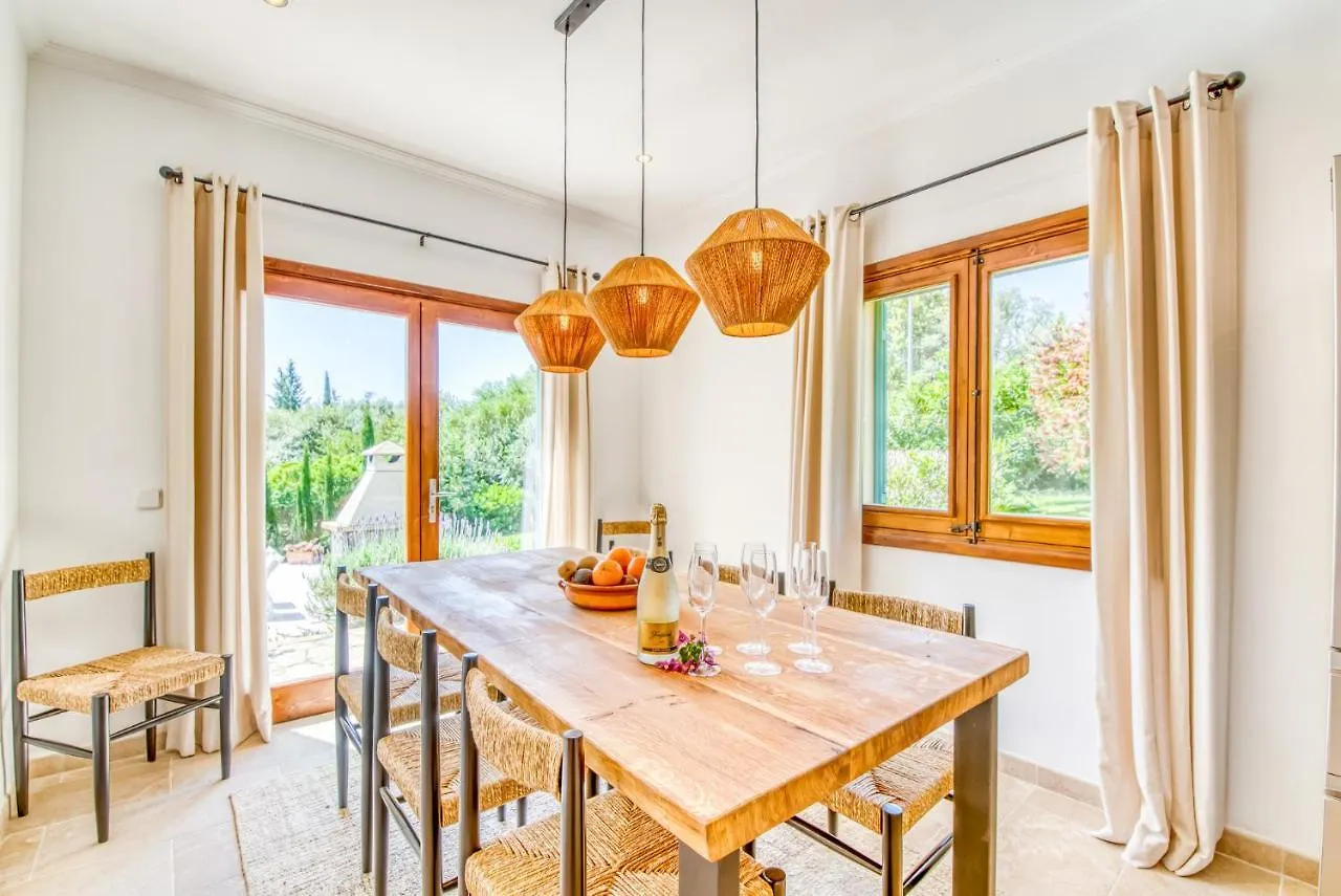 Ideal Property Mallorca - Villa Flores Crestatx 0*,  Spain
