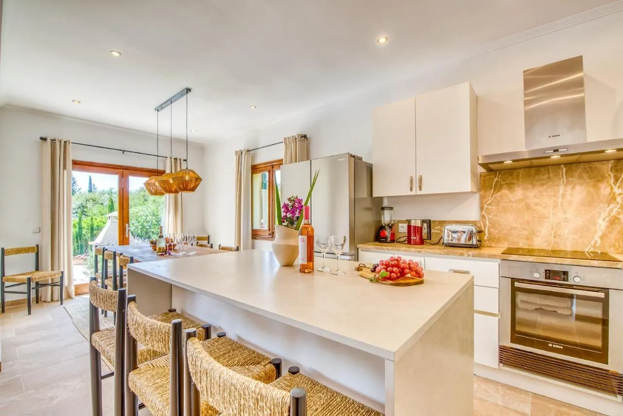 Ideal Property Mallorca - Villa Flores Crestatx Holiday home